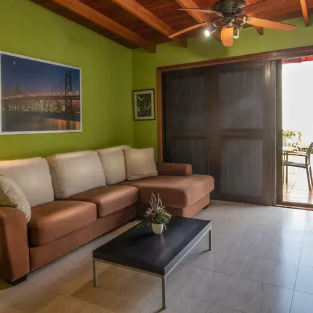 Parque Santiago I, 2 Bedrooms *