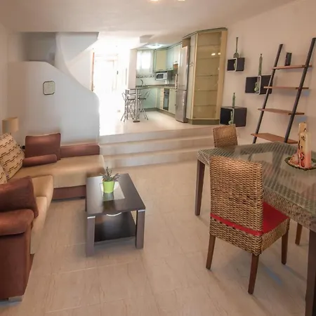 Parque Santiago I, 2 Bedrooms Playa de las Américas